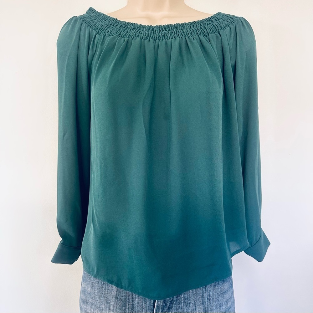 Krisa Women’s Green Off-Shoulder Tie Back Lace-Back Blouse XS
